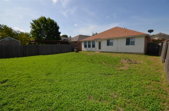 Building Photo - 11812 Timber Heights Dr