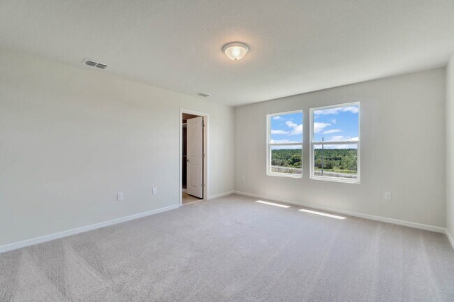 Building Photo - Available on 08/10! Desirable 4-Bedroom Home in Scenic Ridgeview Community