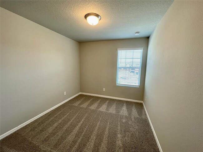 Building Photo - 1574 Grand Rue Dr