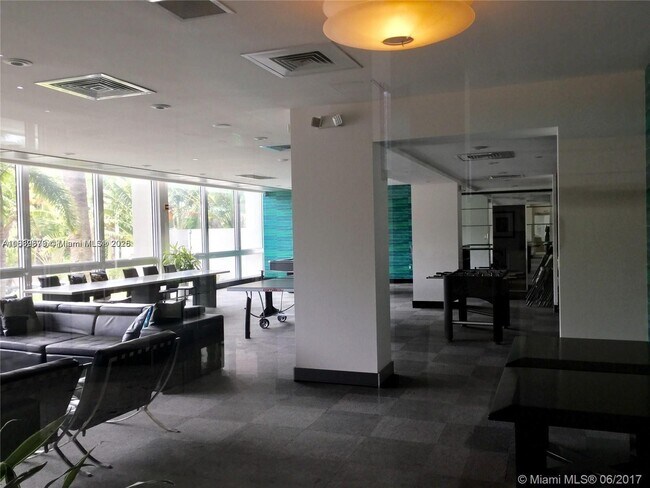 Building Photo - 1200 West Ave