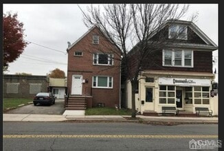 Building Photo - 230 Washington Ave