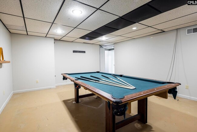 Building Photo - 251 Shoreline Dr