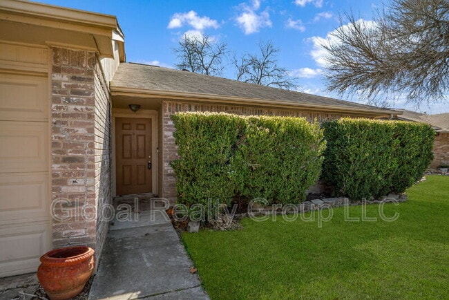 Building Photo - 8120 Forest Dawn