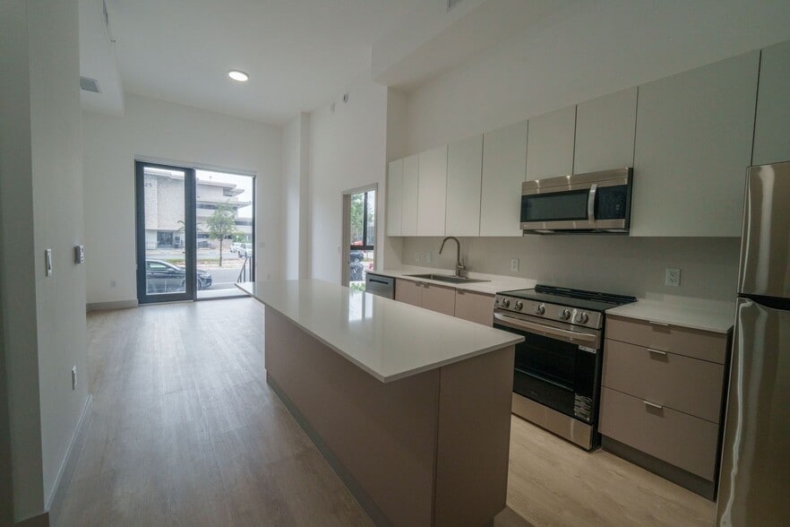 Interior Photo - Gardens Residences