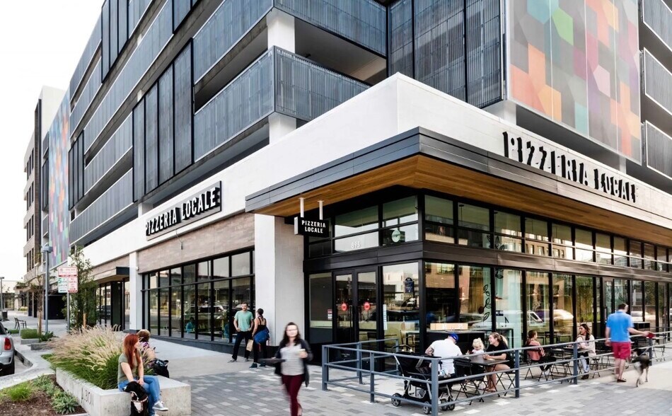 Building Photo - 1065 Colorado Blvd