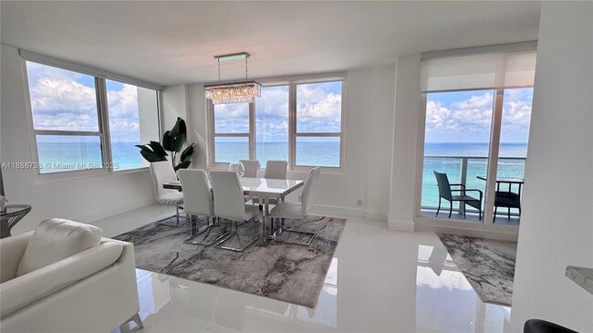 Building Photo - 3505 S Ocean Dr