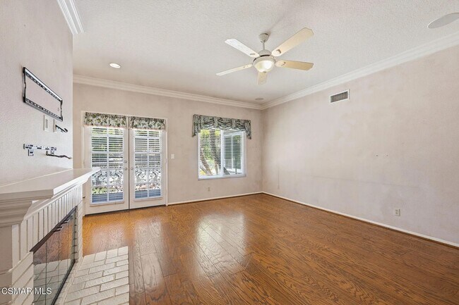 Building Photo - 2085 Brookfield Dr