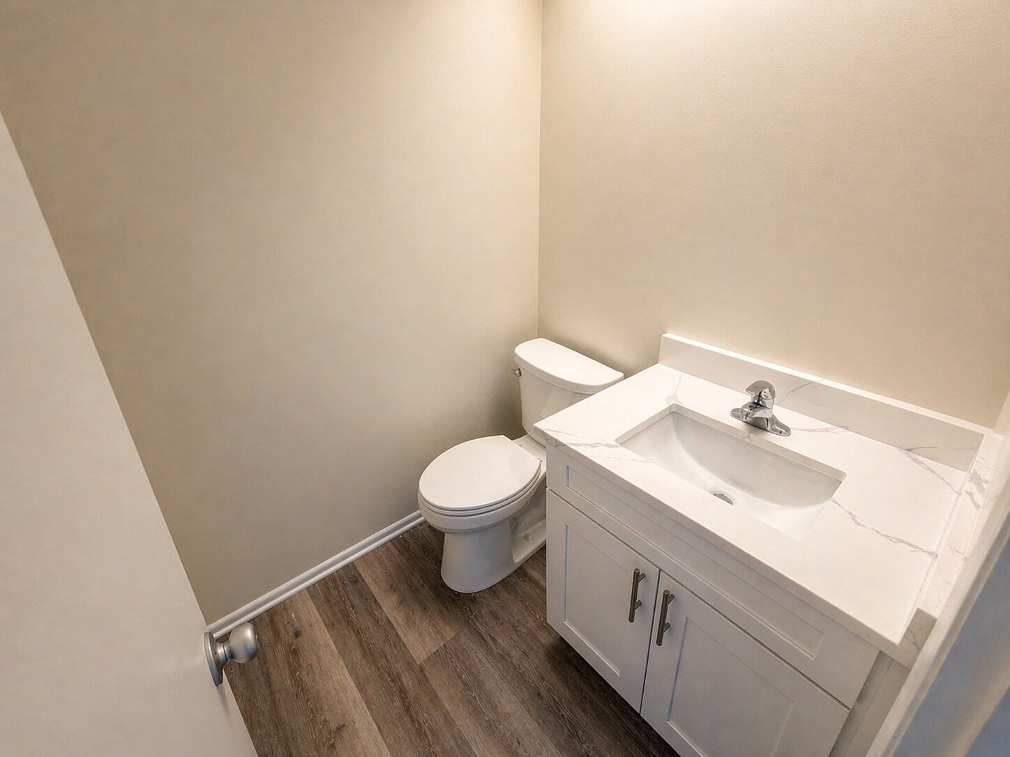 Building Photo - 28 Lake Vista Trl