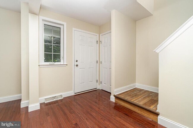 Building Photo - 57 Tavern House Hill
