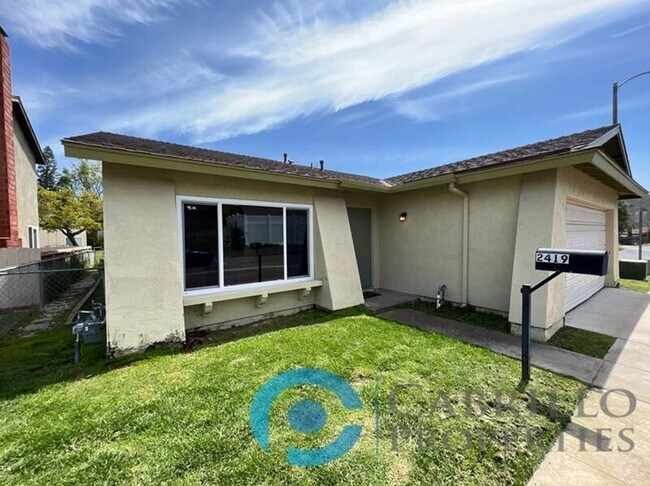 Building Photo - 2419 Fieldlane Pl