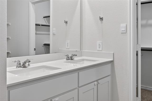 Building Photo - 8125 Danny Scarth Ln