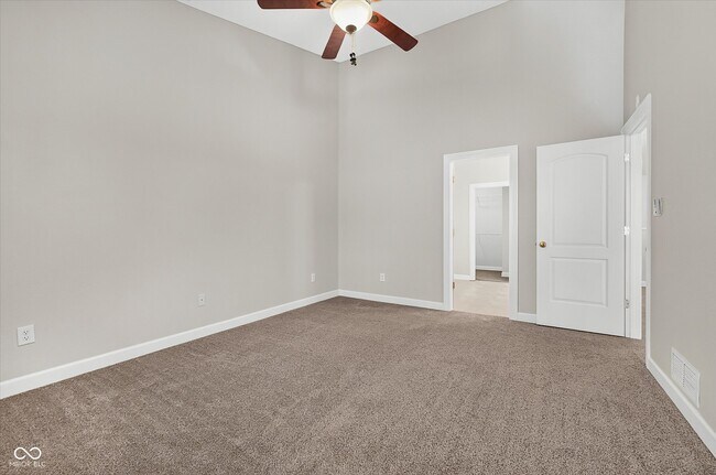 Building Photo - 5935 Monticello Square Ln