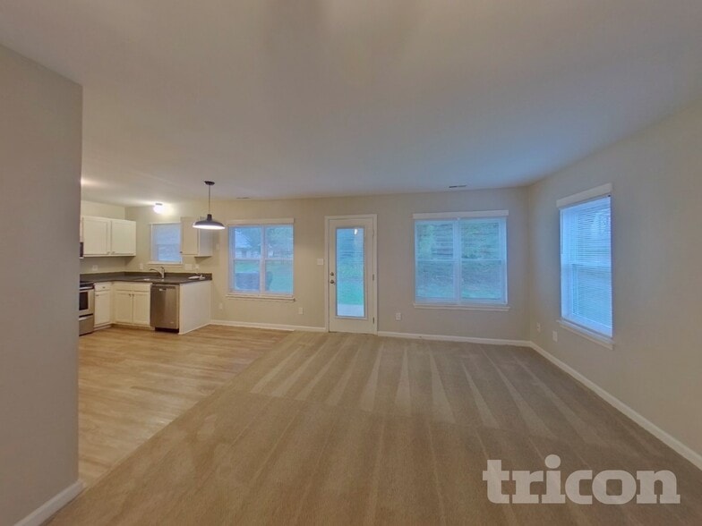 Building Photo - 8609 Casa Ct