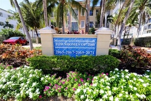 Building Photo - 2069 S Ocean Dr