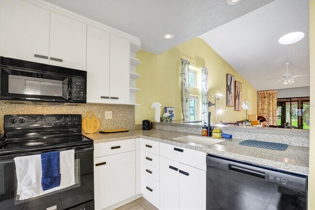 Building Photo - 455 Prestwick Pl