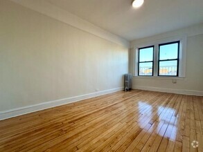 Building Photo - 1 bedroom in BRONX NY 10461