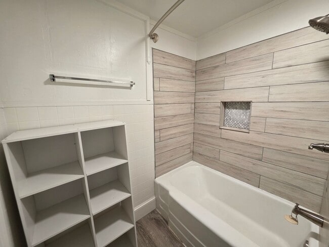 Building Photo - 132 Orleans Cir