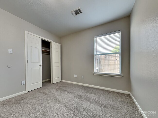 Building Photo - 28715 Nueces River Ct