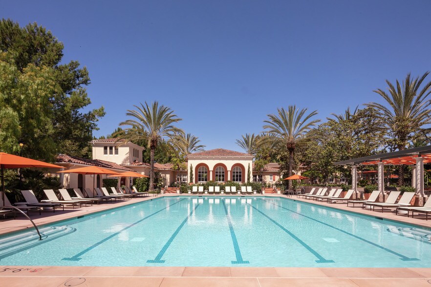 Turtle Ridge Apartment Homes 100 Turtle Crest Dr Irvine CA 92603