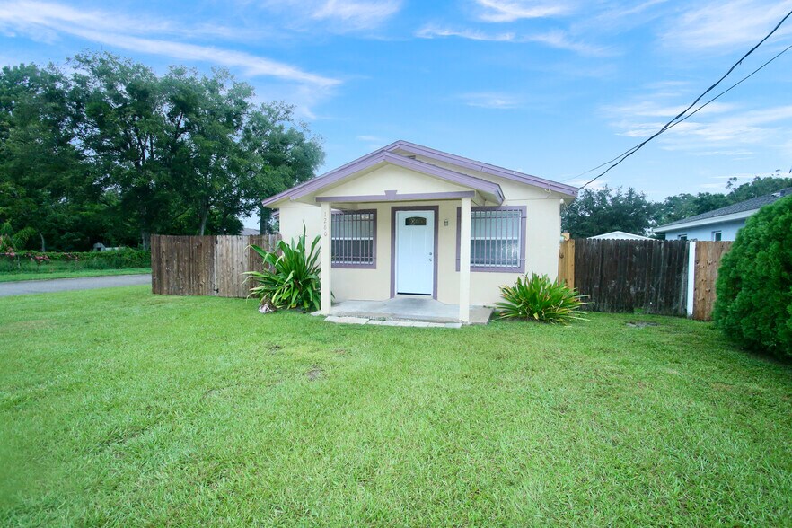 Primary Photo - 1260 Depugh St