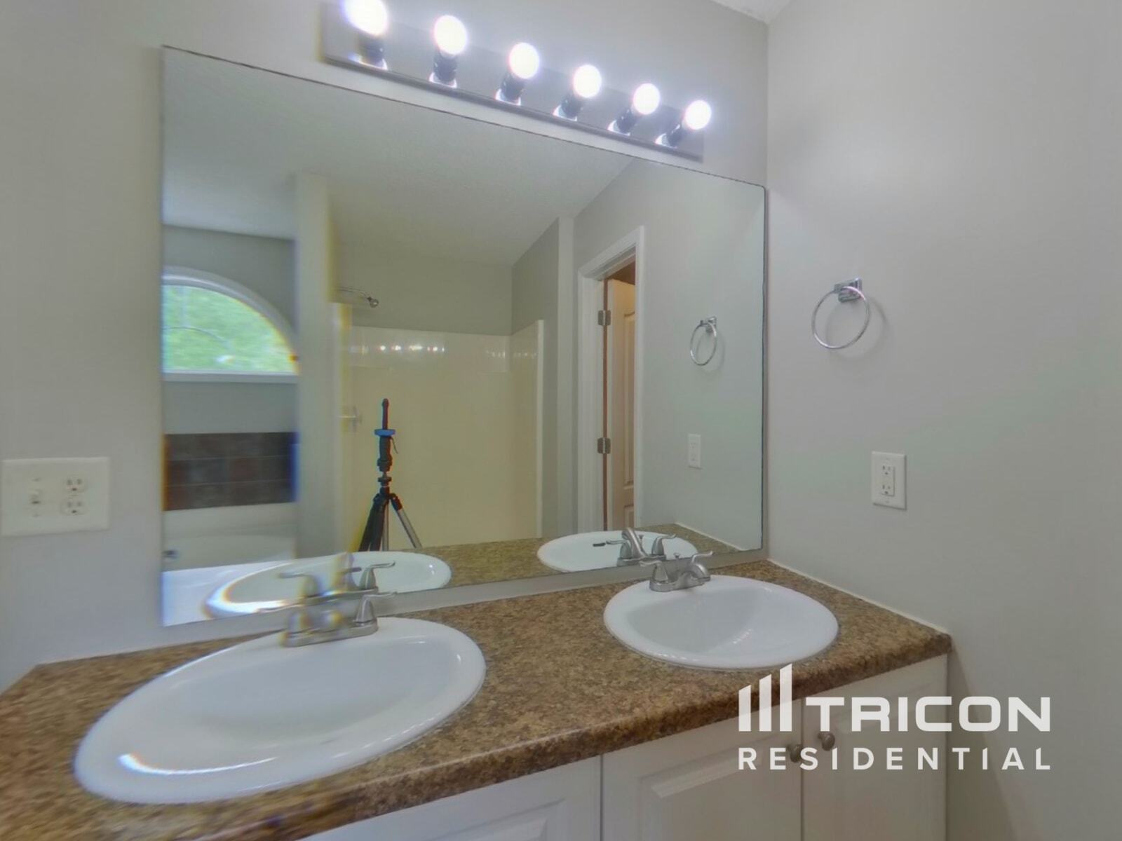 Building Photo - 134 Hunters Chase