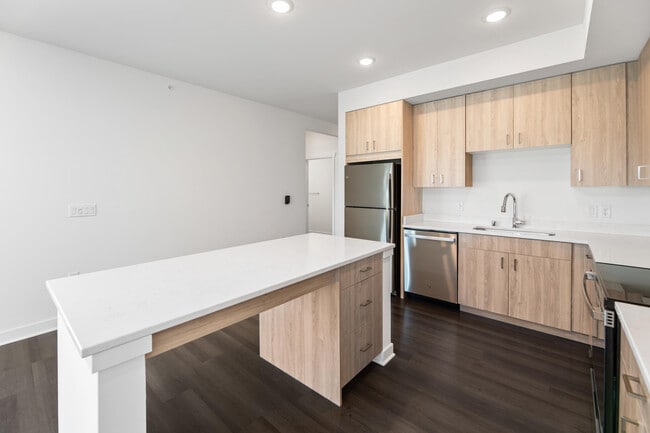 Building Photo - 8852 Jackjay Dr