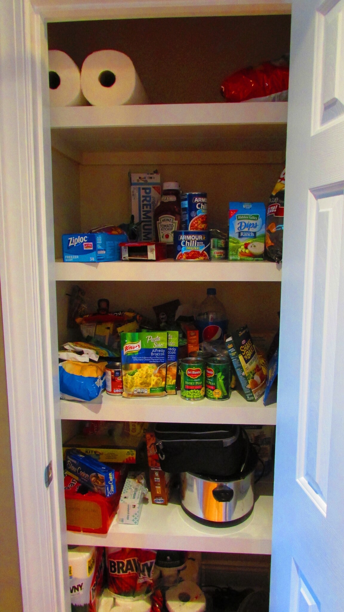 Pantry. - 720 Oaktree Blvd