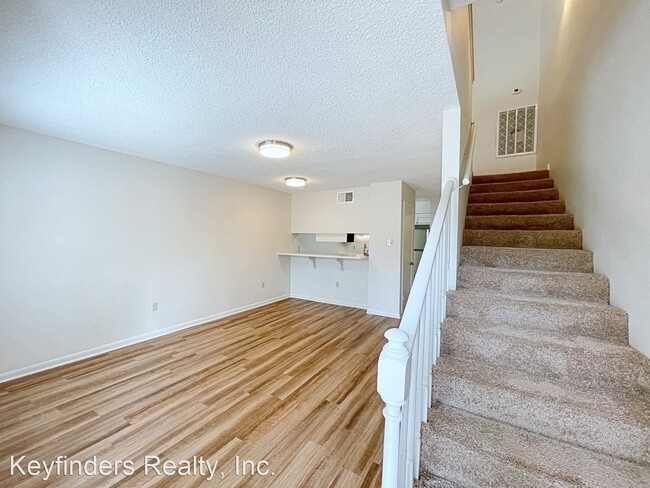 Building Photo - 1 br, 1.5 bath House - 5110 Butter Creek L...