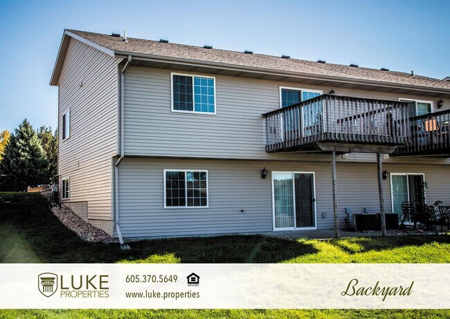 Building Photo - 3116 E Bragstad Dr