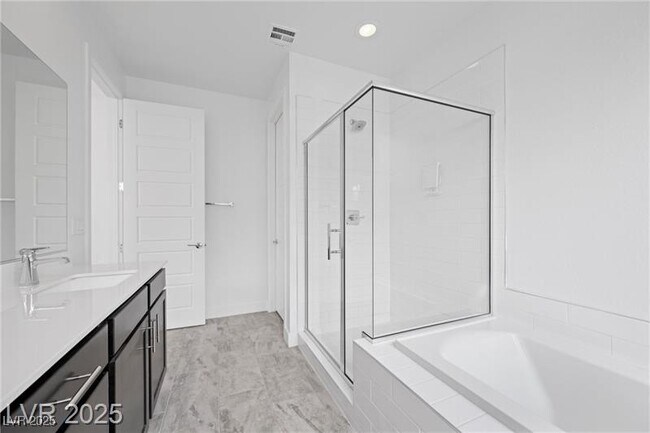 Building Photo - 11325 Gravitation Dr