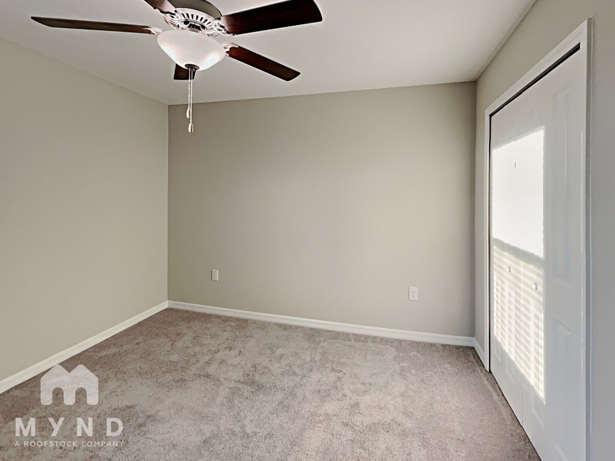 Building Photo - 5250 White Chicory Dr