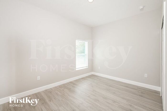 Building Photo - 1340 Cogan Dr