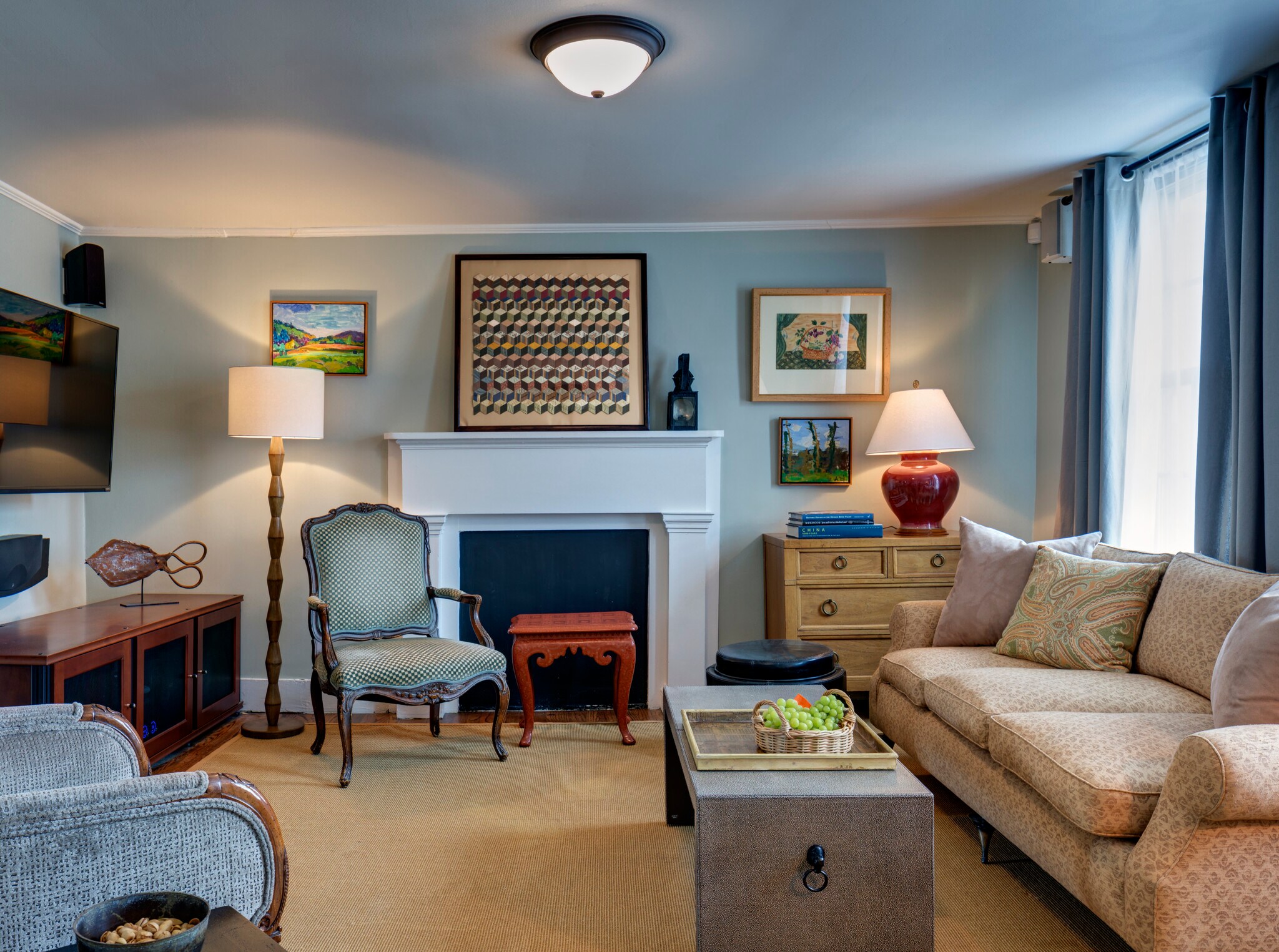 Building Photo - 437 State St