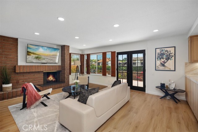 Building Photo - 28142 Ambar