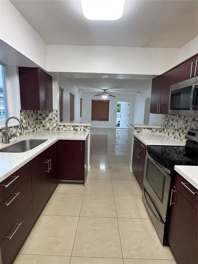 Building Photo - 540 Beacom Blvd