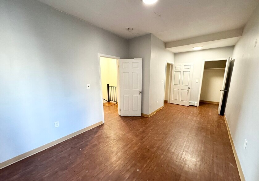 Building Photo - 57 Ruggles St