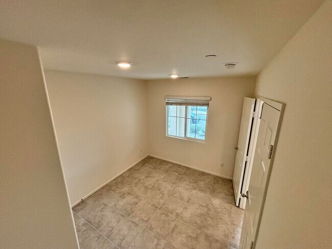 Building Photo - 67426 Rio Vista Dr