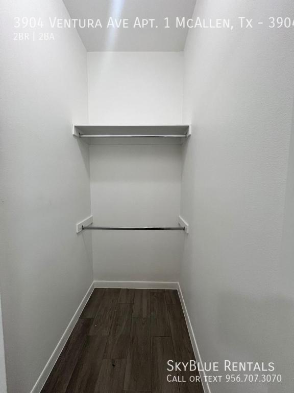 Building Photo - 3904 Ventura Ave