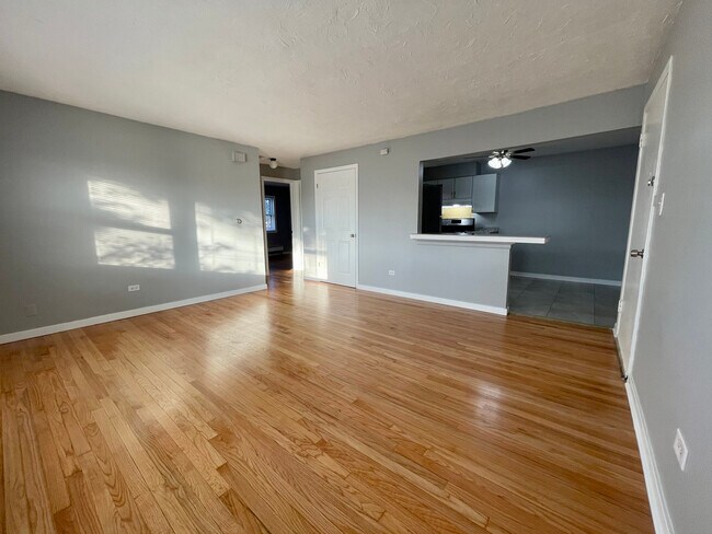 Building Photo - 1827 N 43rd Ave