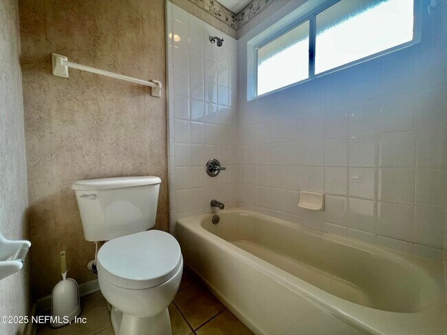 Building Photo - 2284 Emilys Way