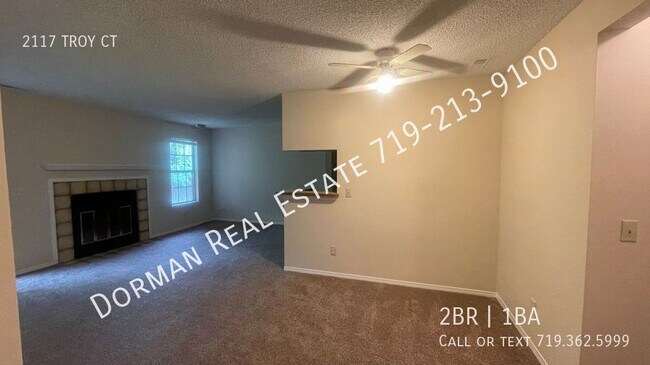 Building Photo - Condo with New Paint