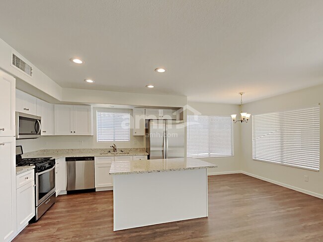 Building Photo - 16853 W Fillmore St