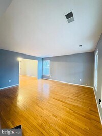 Building Photo - 12704 Flagship Ct