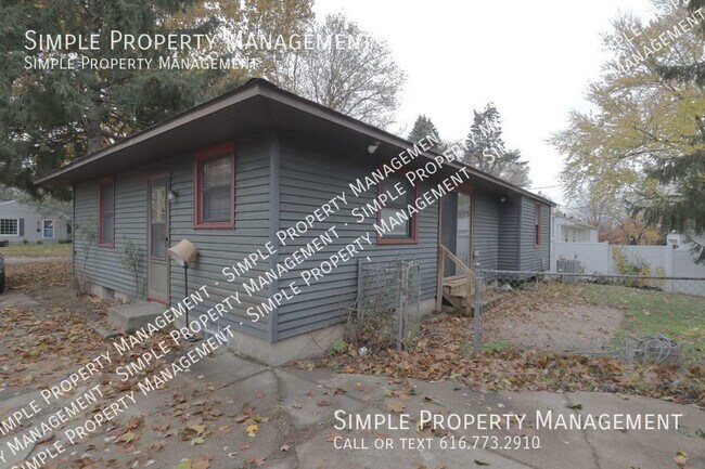 Building Photo - 101 Katherine Dr NE