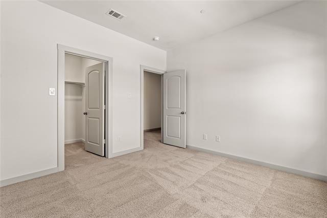 Building Photo - 2240 Lasso Ln