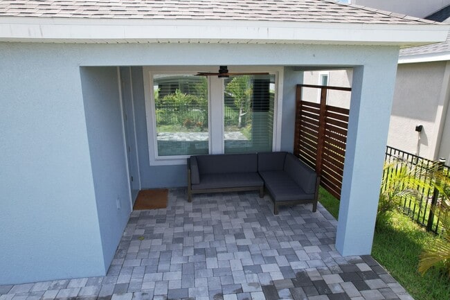 Building Photo - Three Bedroom / 2 Bath House - Waterset
