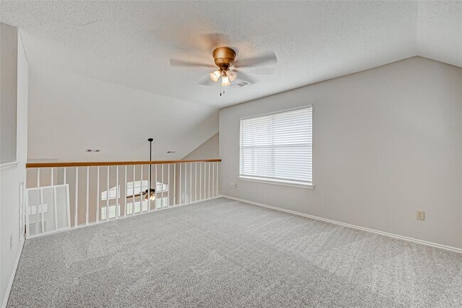 Building Photo - 2230 Bent River Dr
