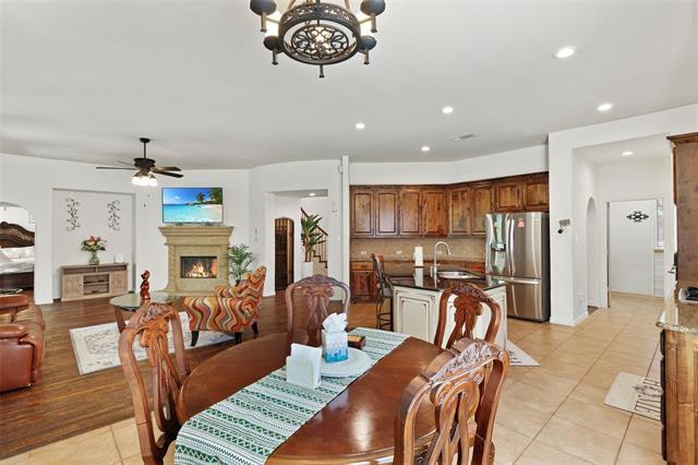 Building Photo - 9823 Carriage Hill Ln