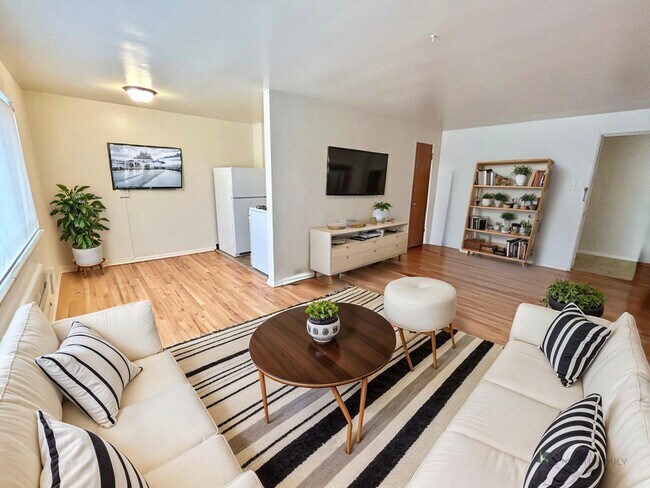 IMG_2440 - Living Room - Scandinavian - 29 - The Birney Apartments