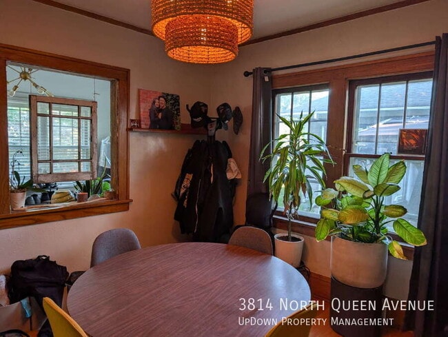 Building Photo - 3814 N Queen Ave